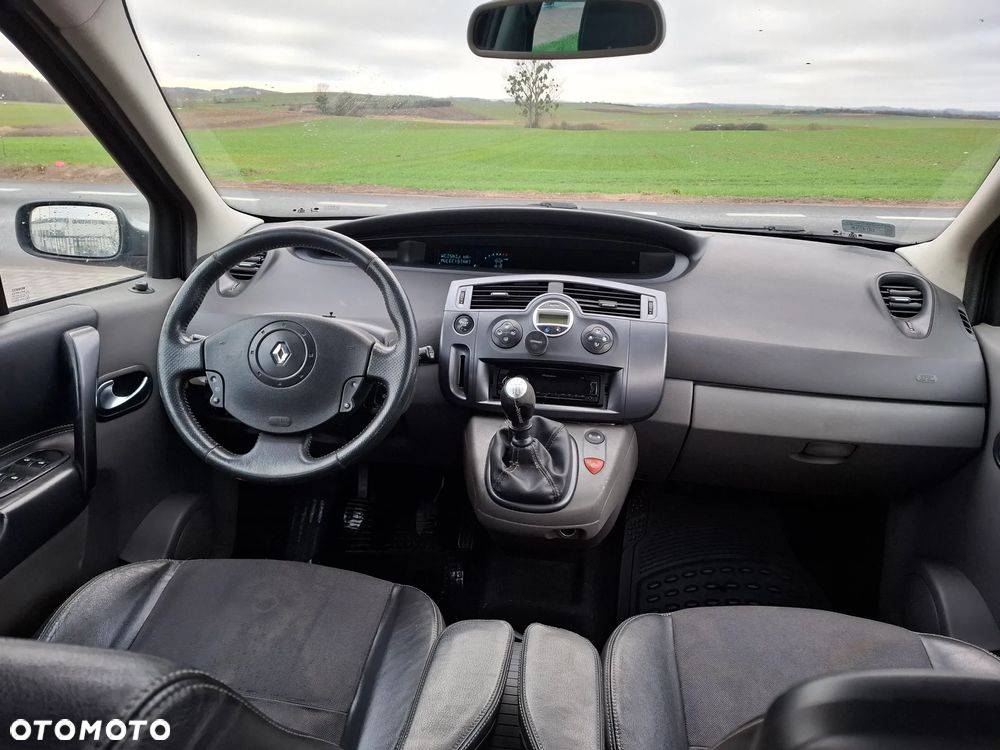 Renault Scenic - 5