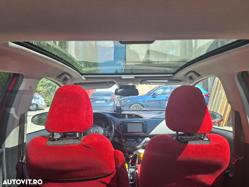 Toyota Yaris - 8