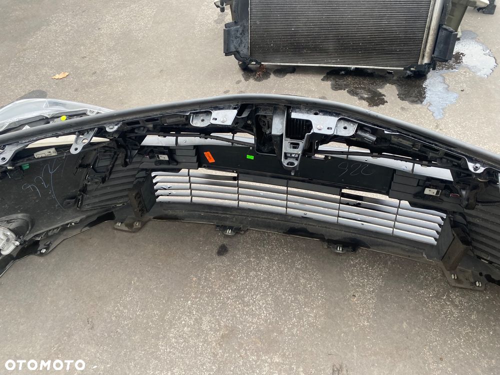 Toyota Corolla E21 E210 SEDAN  Hybrid HYBRYDA 2020r Kompletny przód MASKA BŁOTNIK LAMPA przednia REFLEKTOR LAMPY ZDERZAK pas przedni chłodnice KOMPLETNY CAŁY PRZÓD pokrywa silnika E 21  E 210 - 21