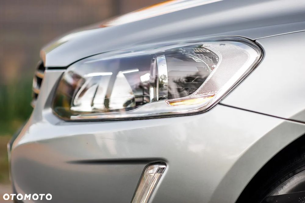 Volvo XC 60 - 40