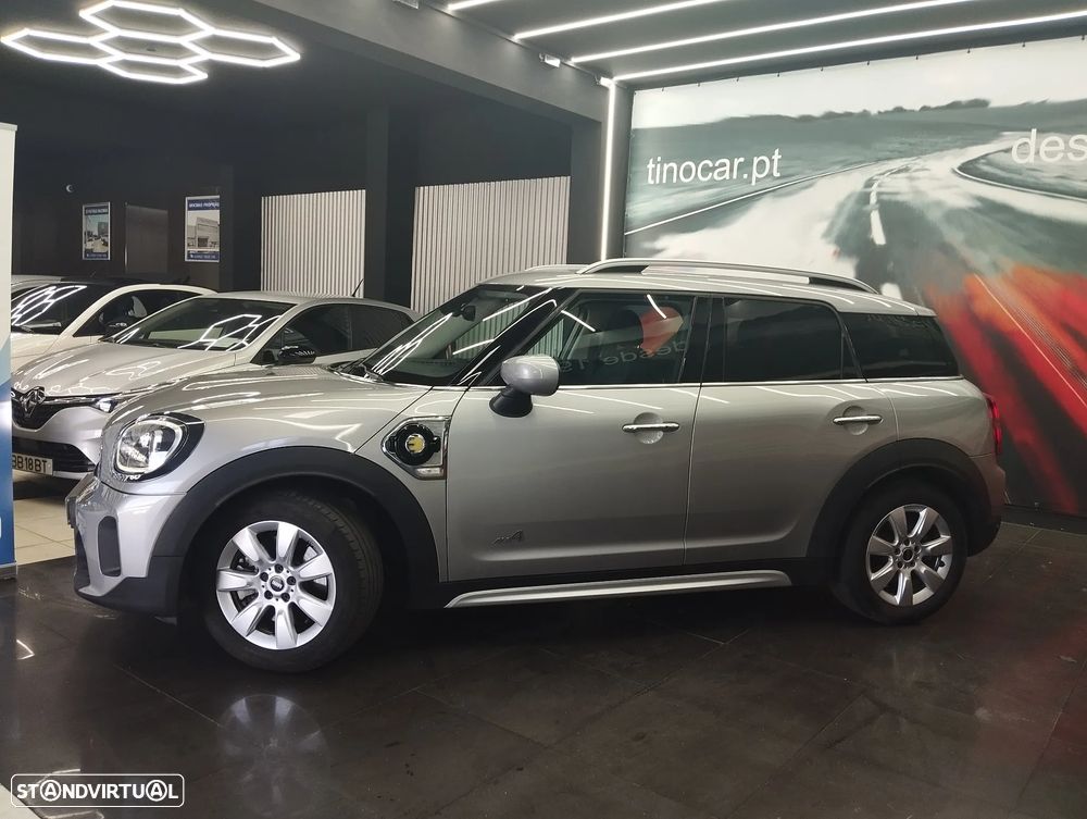 MINI Countryman Cooper SE ALL4 Auto - 3