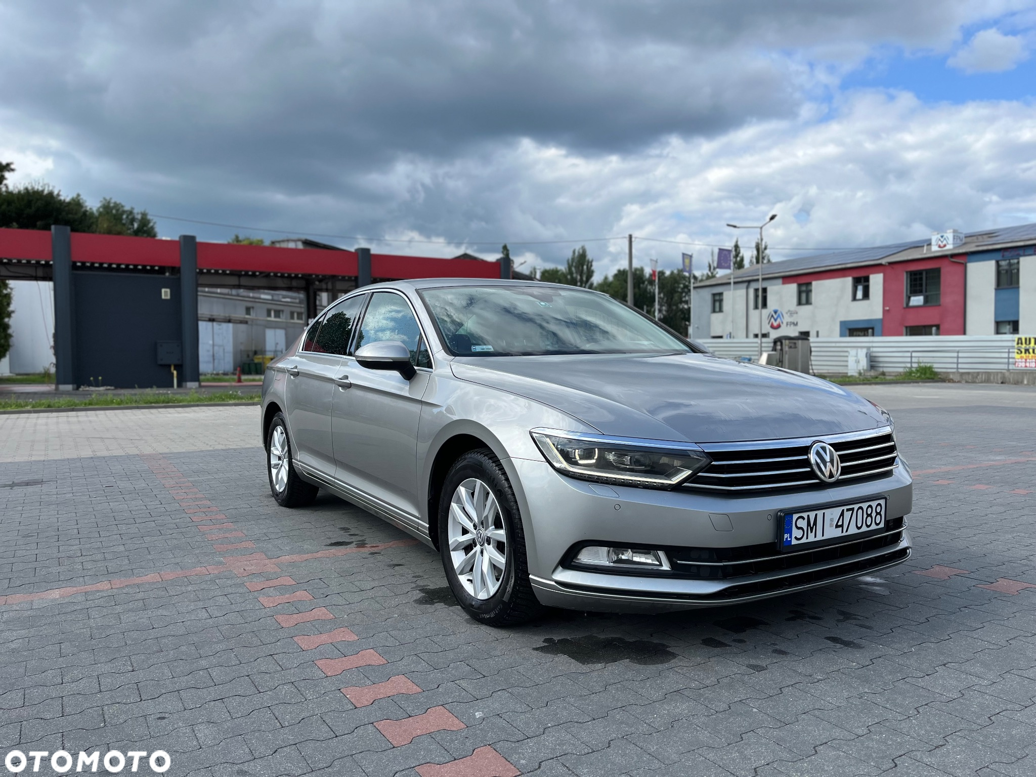 Volkswagen Passat 2.0 TDI SCR Highline DSG - 3
