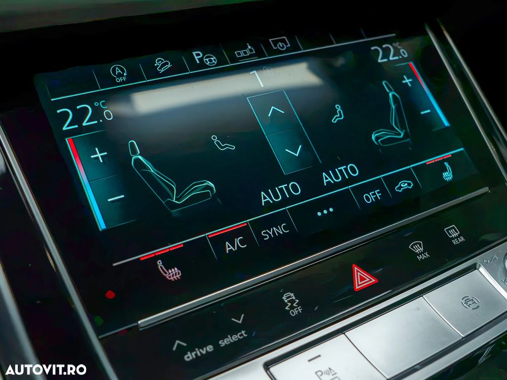 Audi Q8 3.0 50 TDI quattro Tiptronic MHEV - 32