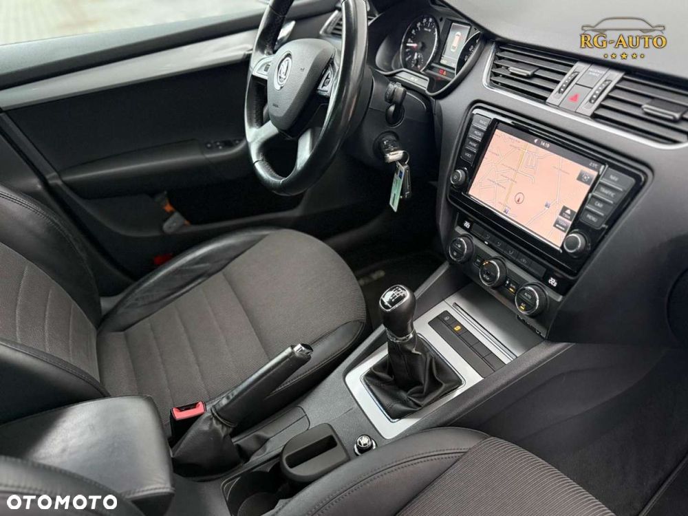 Skoda Octavia - 20