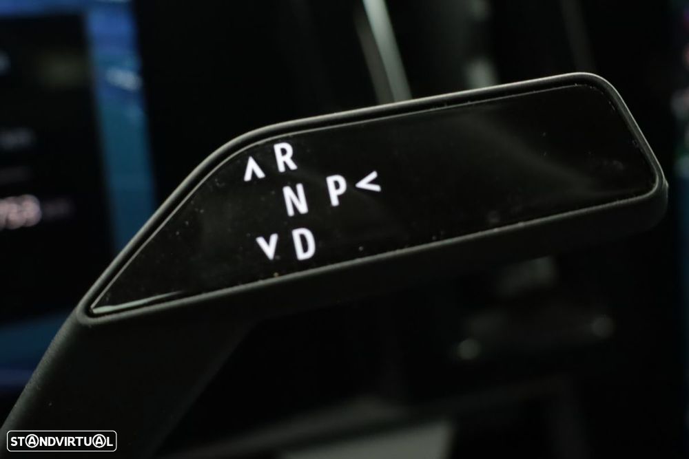 Renault Austral 1.2 E-Tech Iconic - 17