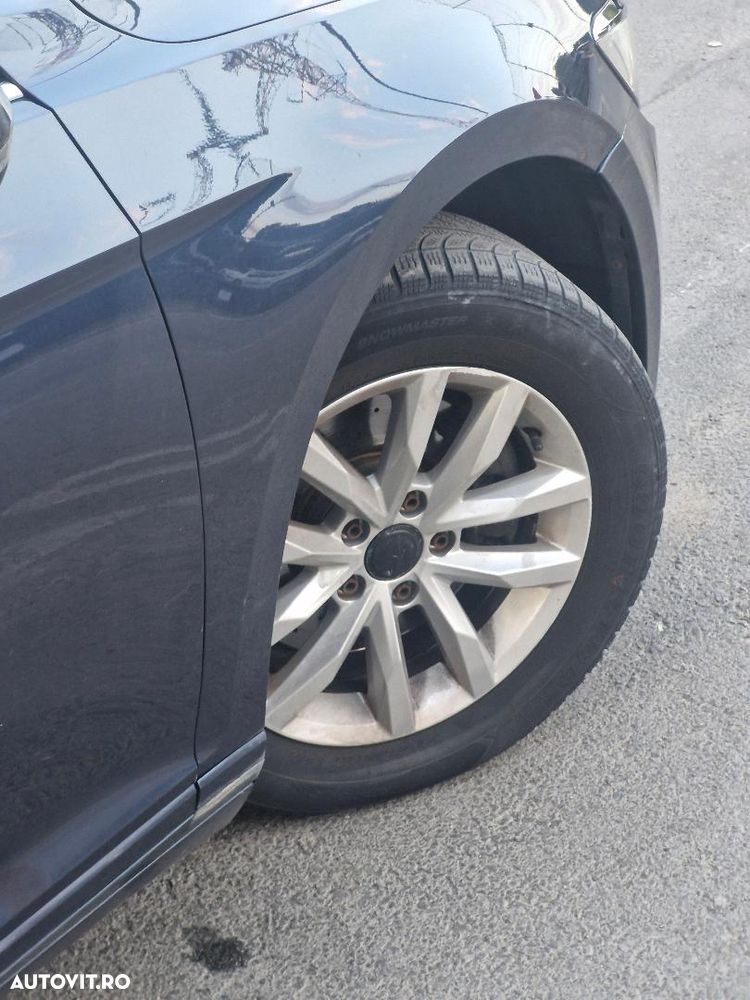 Volkswagen Passat - 9