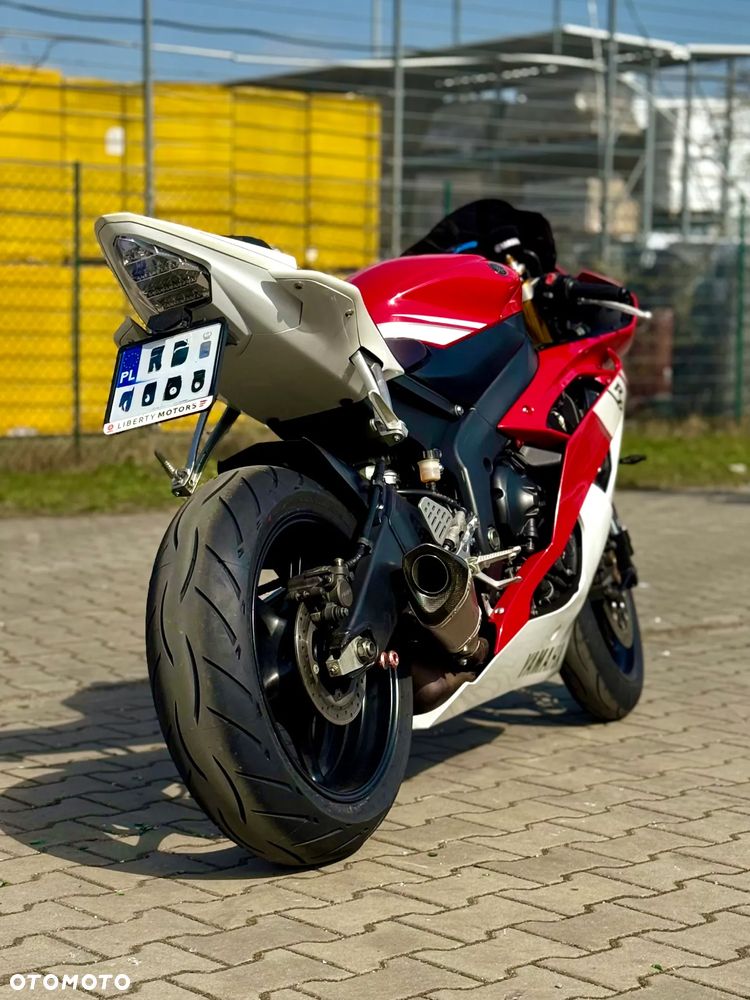 Yamaha R6 - 2