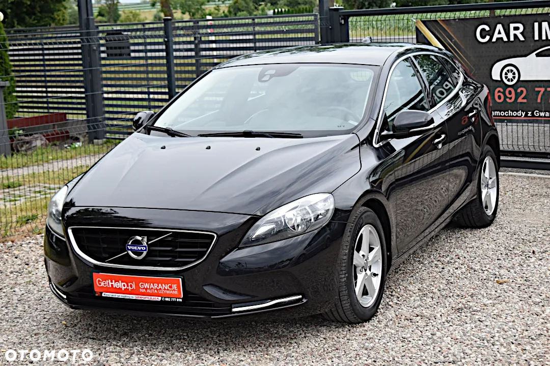 Volvo V40 D2 Momentum - 10