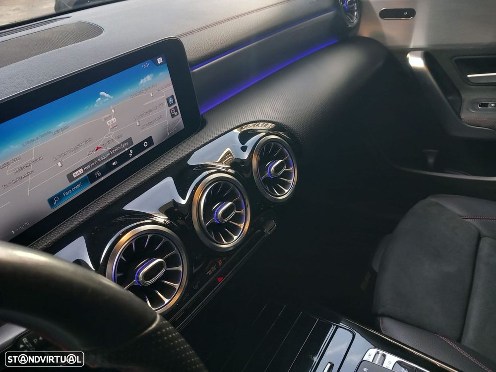 Mercedes-Benz CLA 180 d Shooting Brake AMG Line Aut. - 13