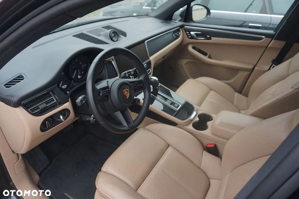 Porsche Macan T - 8
