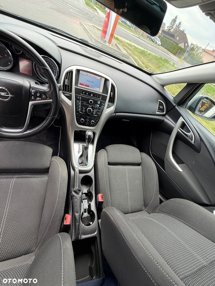 Opel Astra 2.0 CDTI Automatik Exklusiv - 6