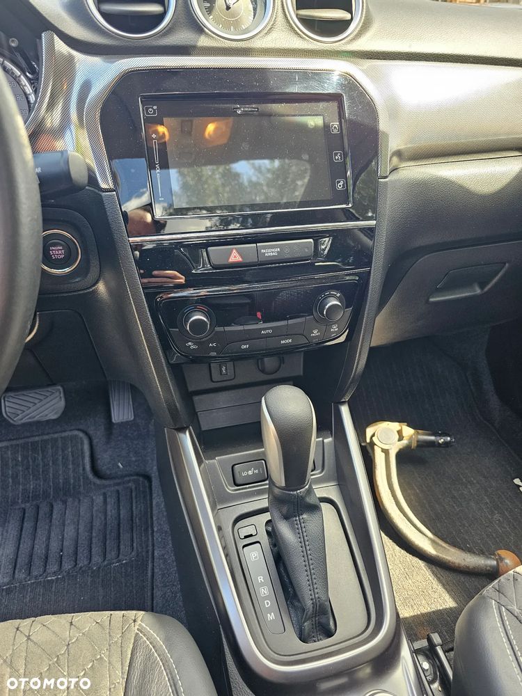 Suzuki Vitara 1.4 Boosterjet Premium 4WD - 7