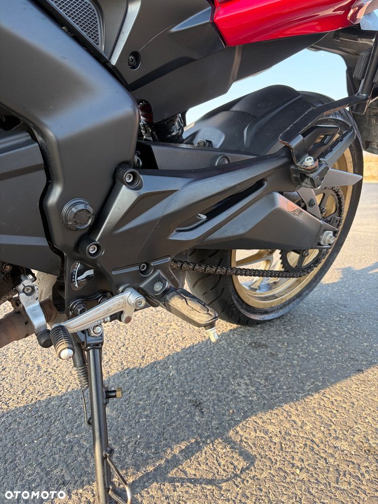 Bajaj Dominar 400 - 7