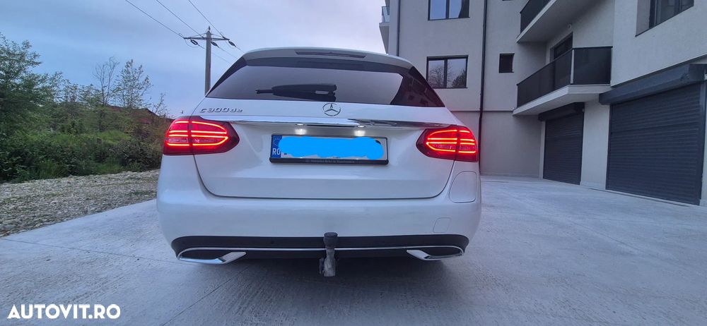 Mercedes-Benz C - 2