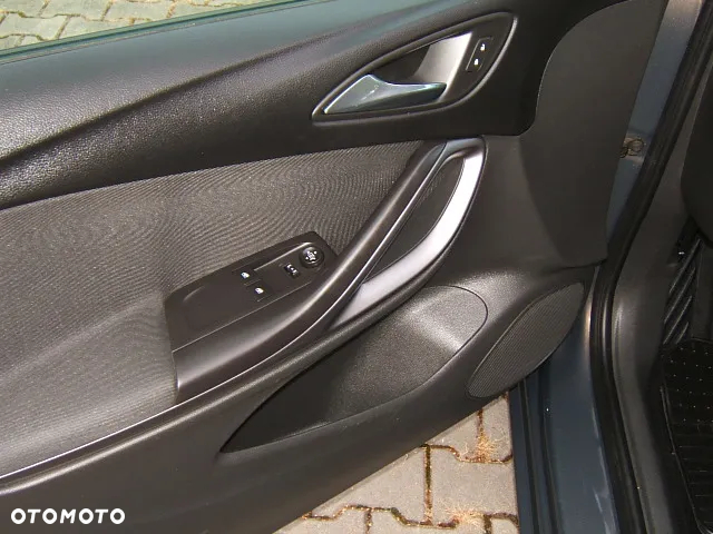 Opel Astra - 23