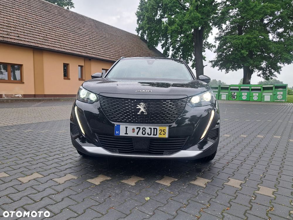 Peugeot 2008 1.2 Pure Tech GPF Active S&S - 31