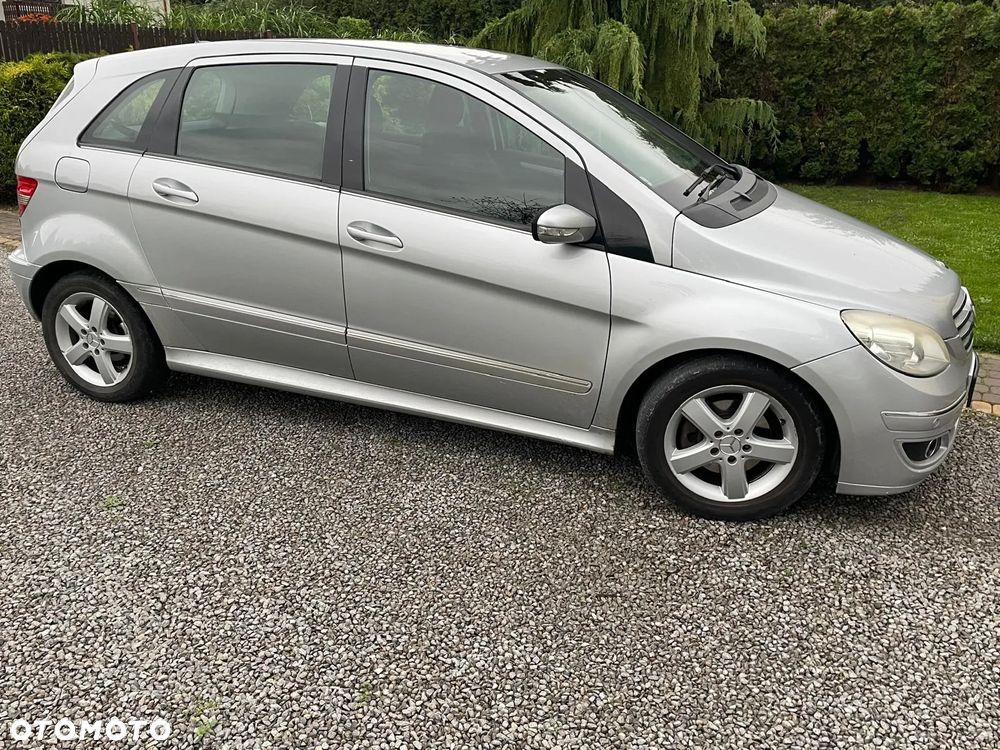 Mercedes-Benz Klasa B 200 CDI - 3