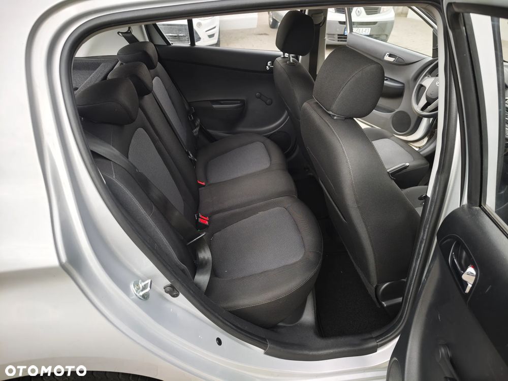 Hyundai i20 1.25 Comfort - 20