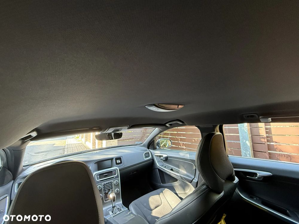 Volvo V60 - 18