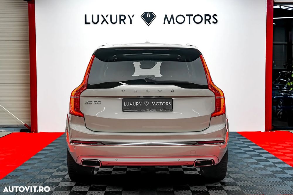 Volvo XC 90 B5 D AWD Geartronic Inscription - 9