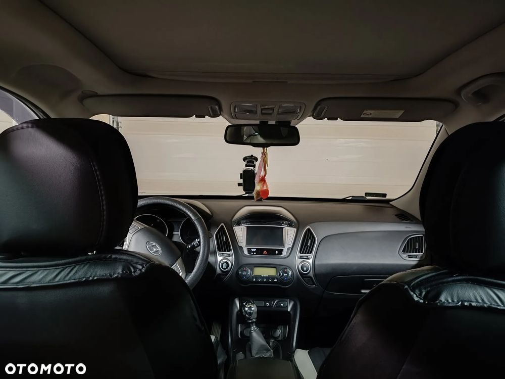 Hyundai Tucson - 4