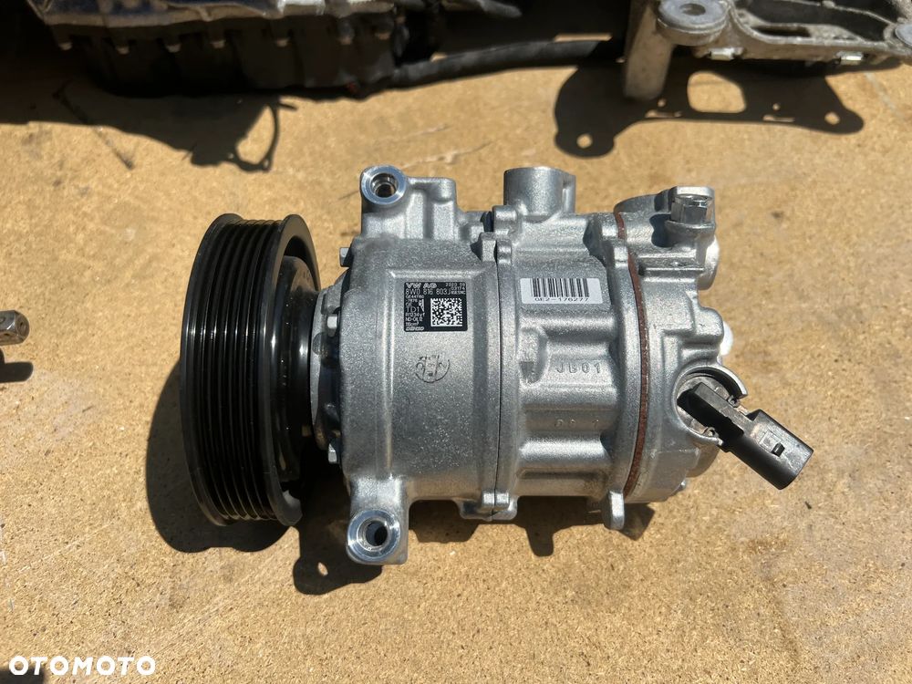 KOMPRESOR SPRĘŻARKA KLIMATYZACJI AUDI A5 S4 B9 8W0816803J - 1