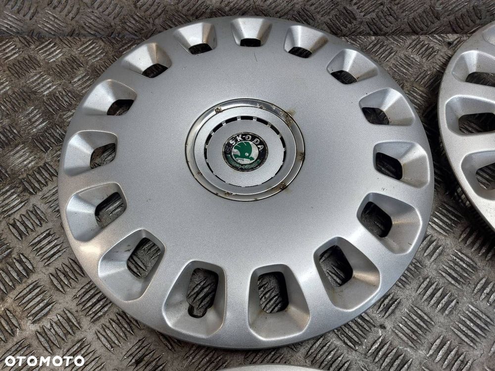 KOŁPAK KOŁPAKI KOMPLET 16" R16 16'' SKODA 3U0601147A - 4
