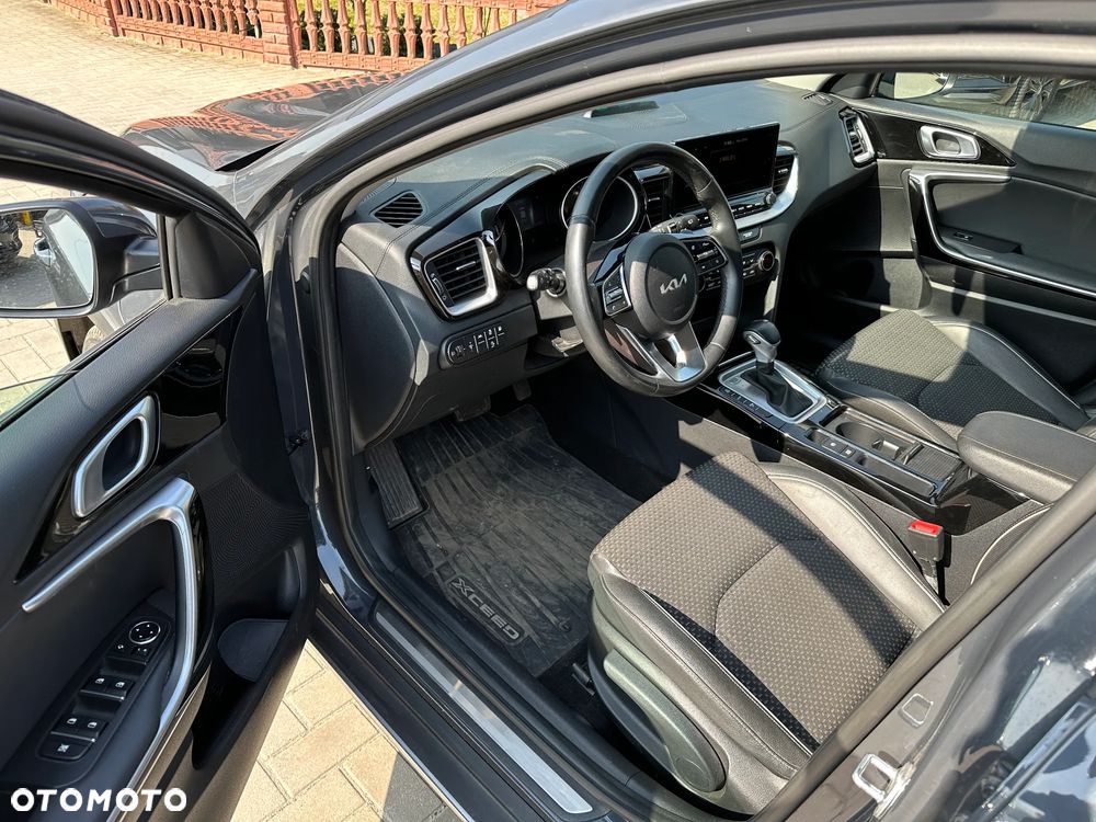 Kia XCeed - 6