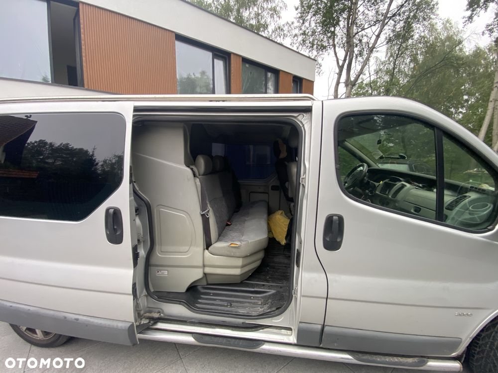 Opel Vivaro - 2