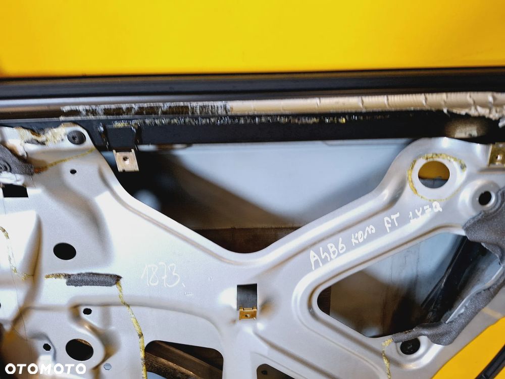 DRZWI PRAWY TYŁ PRAWE TYLNE AUDI A4 B6 KOMBI LAK: LY7Q NR1873 - 10