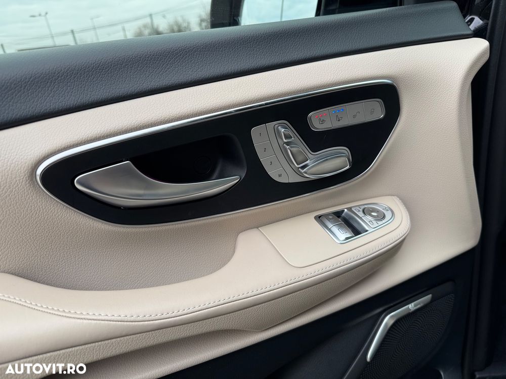 Mercedes-Benz V - 32