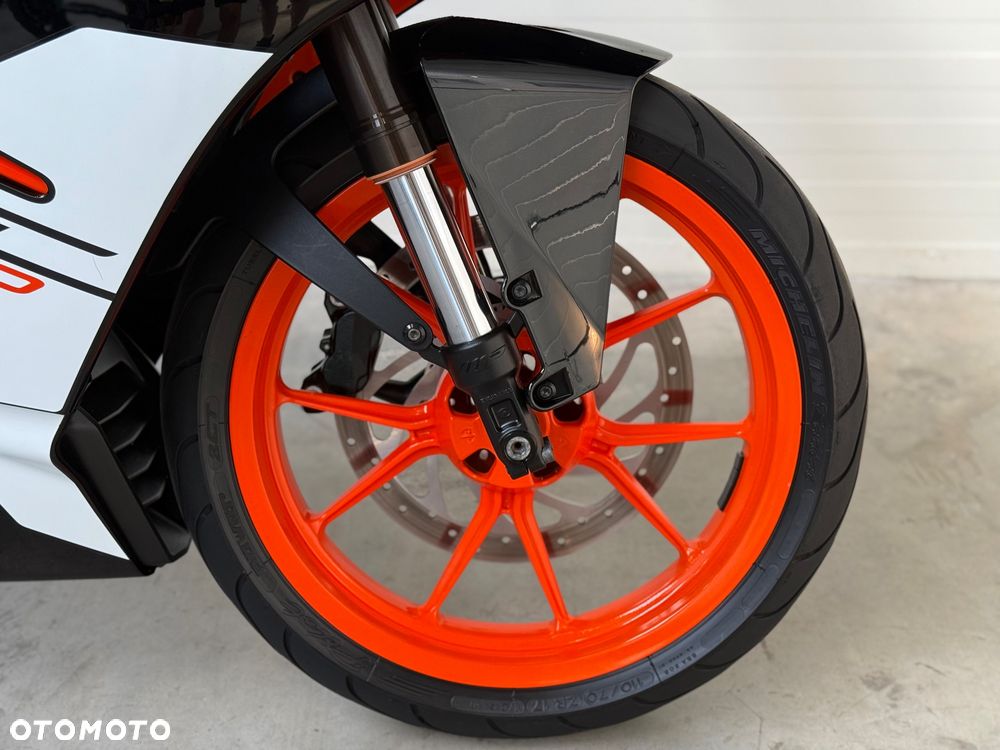 KTM RC 390 - 10