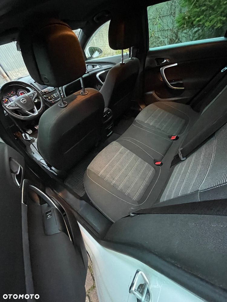 Opel Insignia 2.0 CDTI 4x4 ecoFLEX Start/Stop Business Innovation - 6