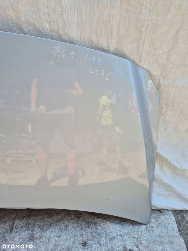 MASKA POKRYWA SILNIKA MERCEDES-BENZ B-KLASA W246 KOD 761 - 13