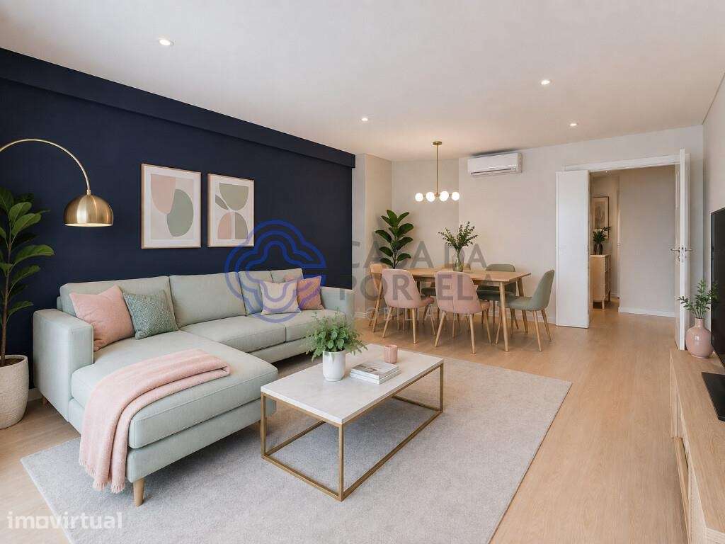 Apartamento duplex, A.C., estacionamento 4 carros, 2 arrumos, ao El Co