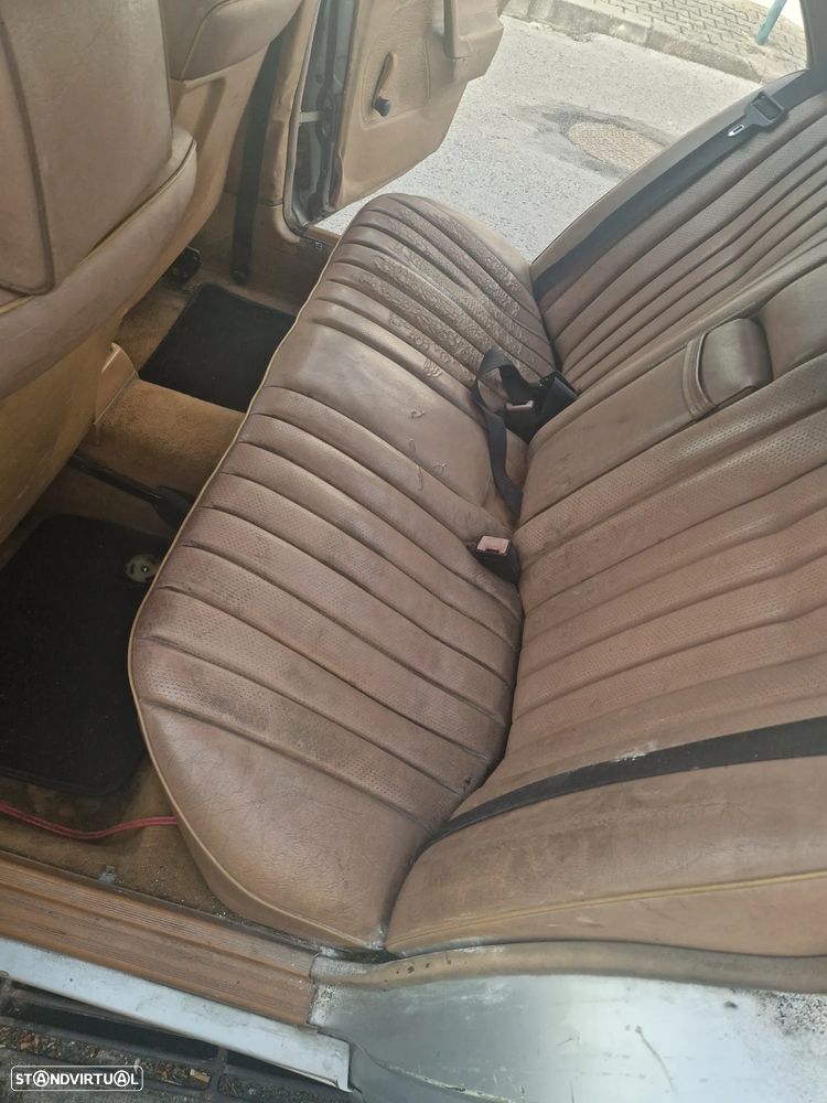 Mercedes-Benz A 190 - 12