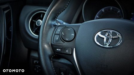 Toyota Auris 1.4 D-4D Premium - 15