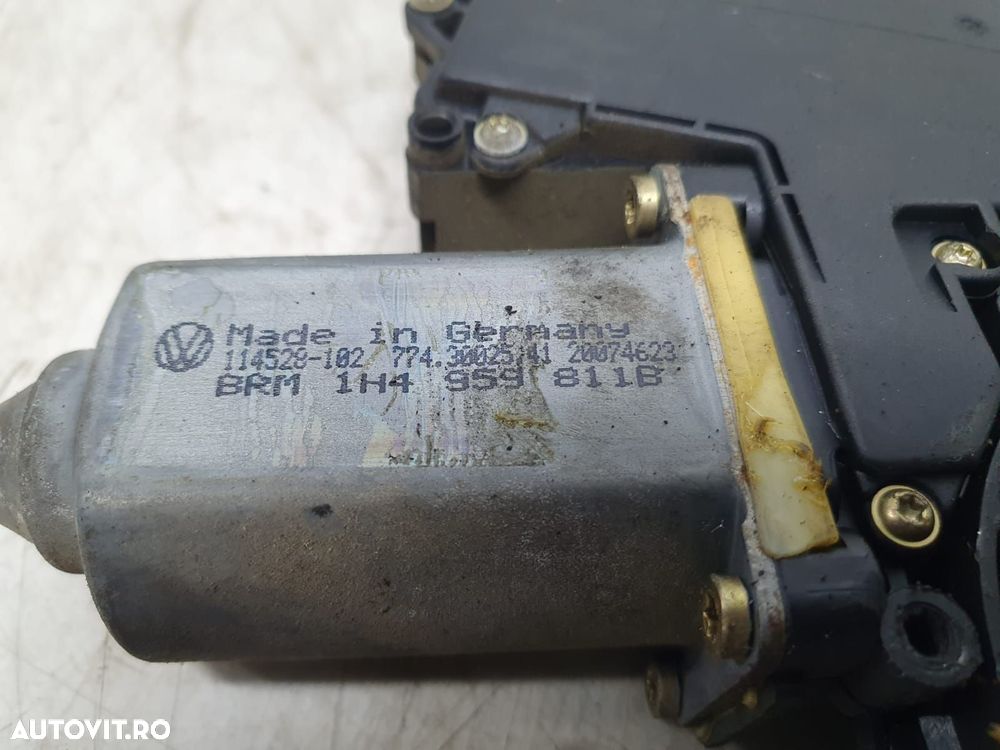 Broasca dreapta fata 3d1837016 Volkswagen VW Golf Plus 1 [2004 - 2009 - 3