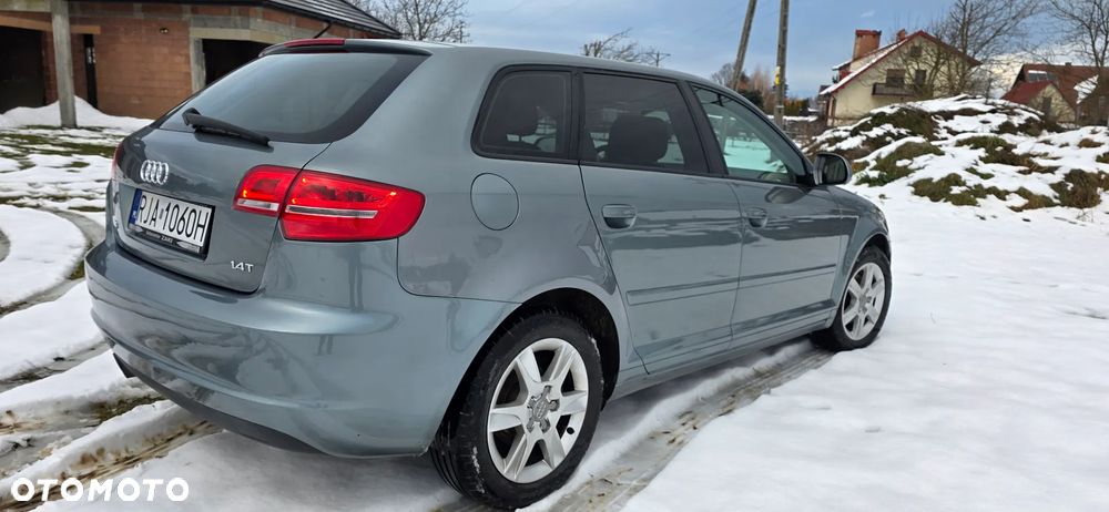 Audi A3 Sportback 1.4 TFSI Ambiente - 9