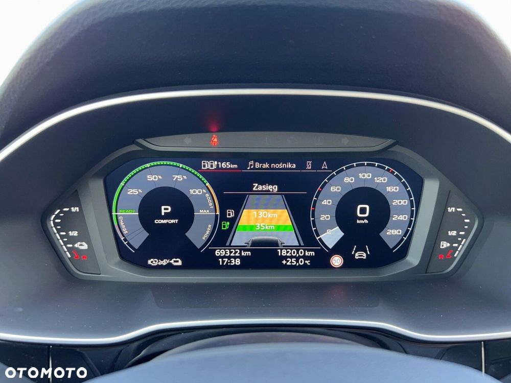Audi Q3 - 22
