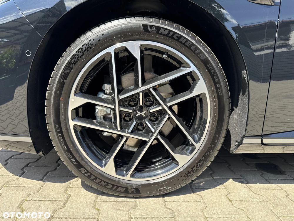 XPeng P7+ 74.9 kWh RWD Long Rage Pro - 16