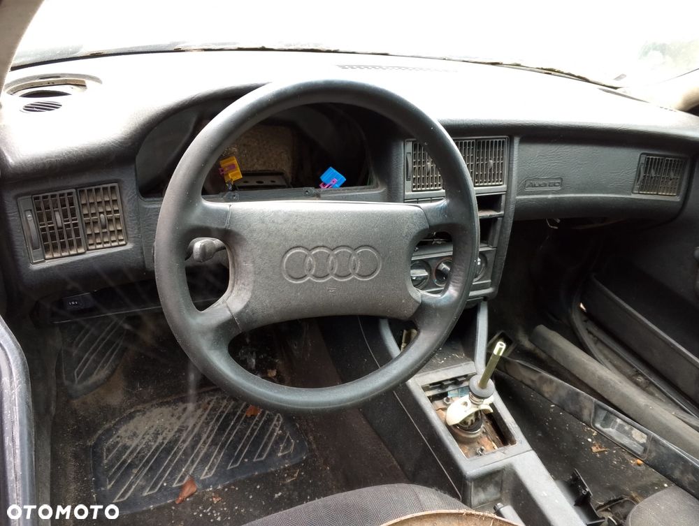 Audi 80 B3 (86-96r.) 1.6 B 75KM. Silnik PP Skrzynia CAA lakier LY9Z. Cały na części. GWARANCJA !!!  Przód Tył Zestaw Komplet Drzwi Klapa Zderzak Błotnik Maska Grill Atrapa Szyba Pas Lampa Lusterko Boczki Fotel Kanapa Kokpit Deska Rozdzielcza Przełącznik Włącznik Sterownik Przewody Wiązka Instalacja Moduł Komputer Czujnik Listwa Pompa Alternator Wtryski Głowica Rozrusznik Kompresor Sprzęgło Dwumas Silnik Skrzynia ABS Klimatyzacji Paliwa Wspomagania Kolektor Turbina Przepustnica Zawór Chłodnica Koło Hak Belka Sanki Zawieszenie Mcpherson Półoś Amortyzator Wydech Tłumik Zacisk Most - 5