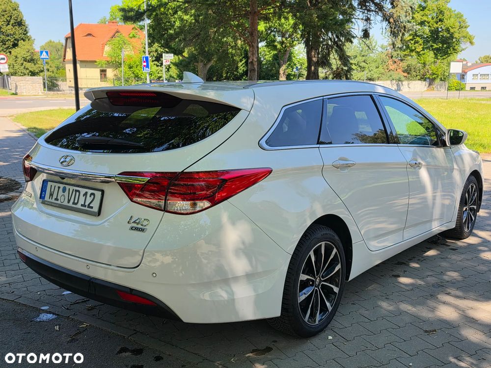 Hyundai i40 Kombi 1.7 CRDi DCT Premium - 6