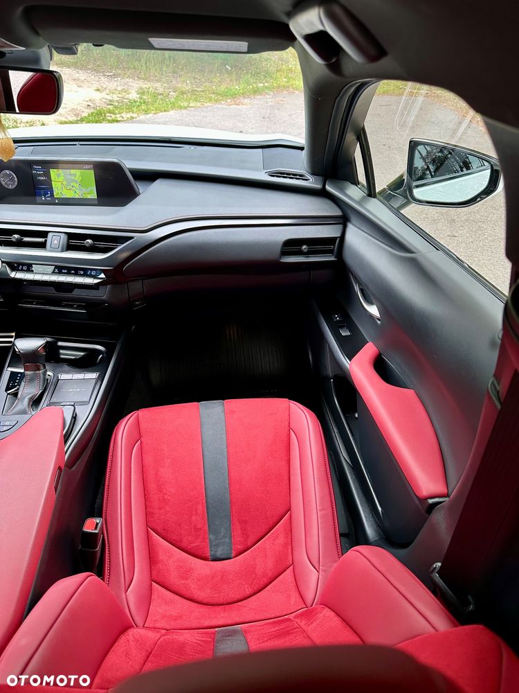 Lexus UX 250h Prestige 2WD - 27