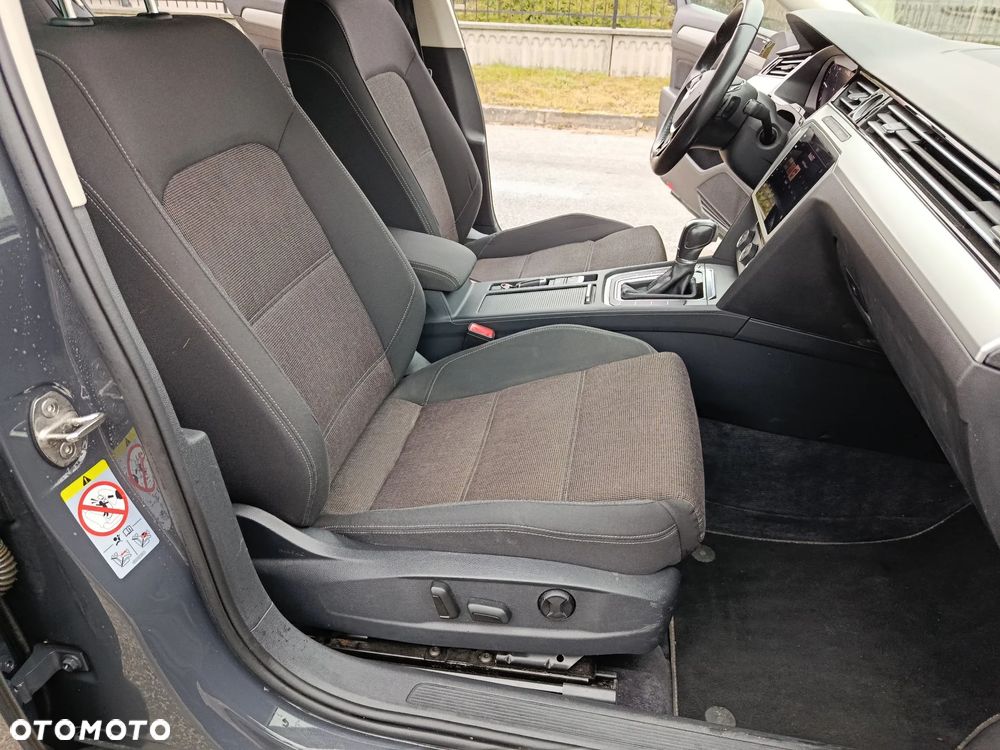Volkswagen Passat 2.0 TDI SCR (BlueMotion Technology) DSG Comfortline - 7