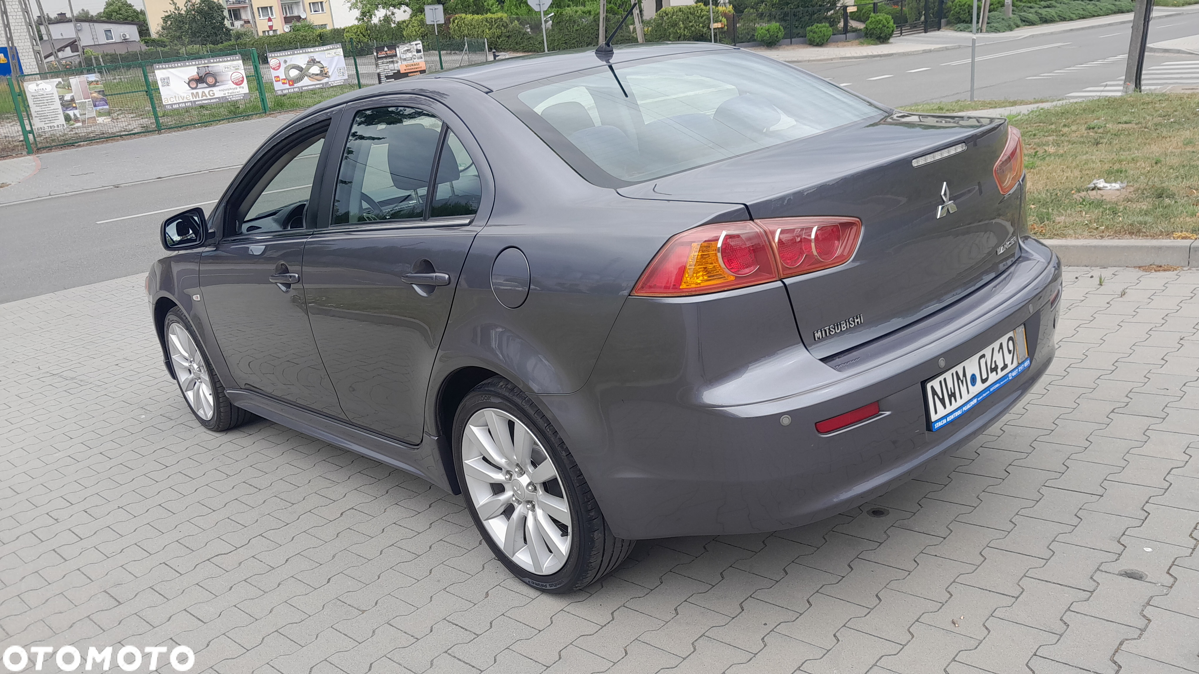Mitsubishi Lancer 1.8 Instyle - 2