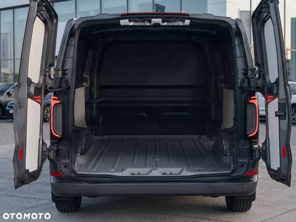 Volkswagen Transporter T7 Plus Edition - 8
