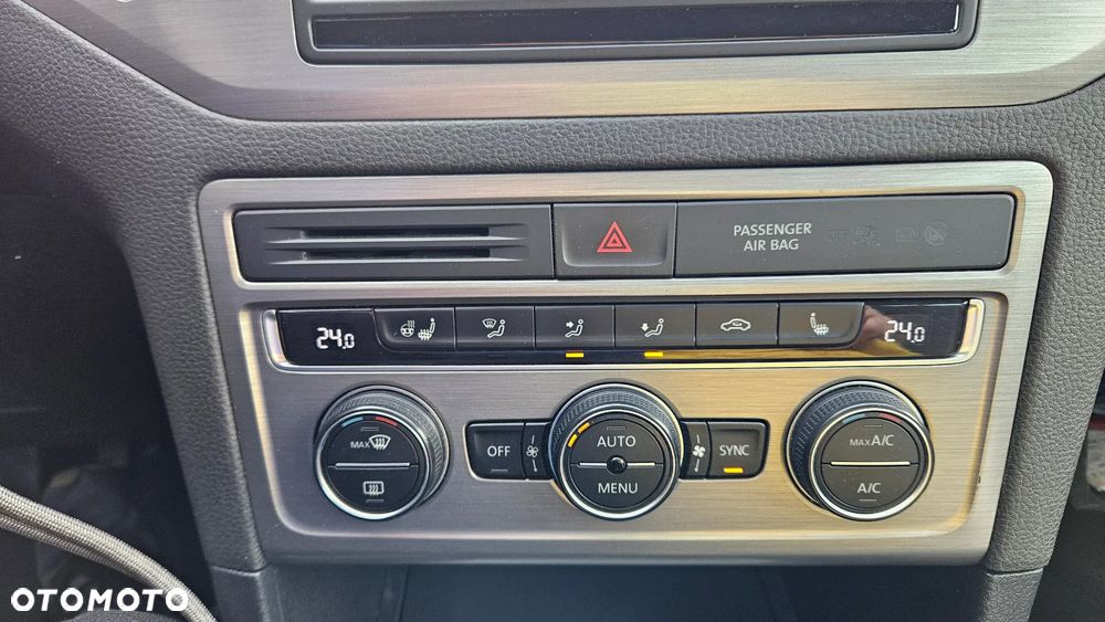 Volkswagen Golf Sportsvan - 19