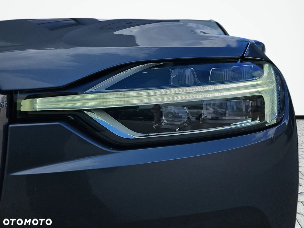 Volvo XC 60 B4 B Momentum Pro - 15