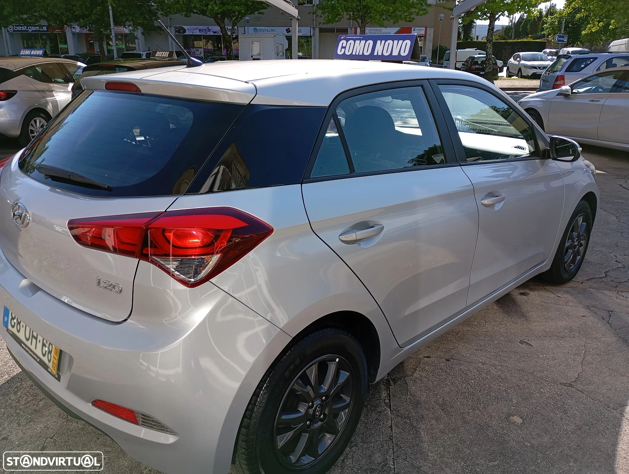 Hyundai i20 1.2 Blue Classic - 4
